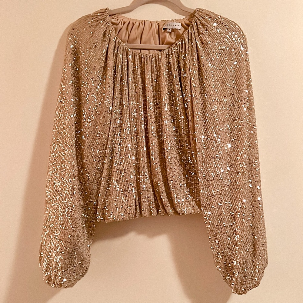 Gold sequin top. NWOT.